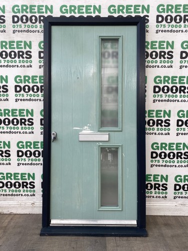 Light blue green entrace door - light,