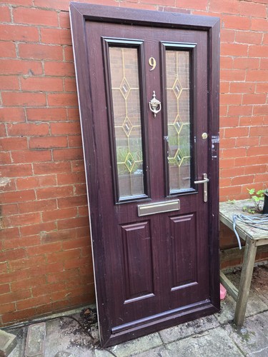 Solid composite front door - front,