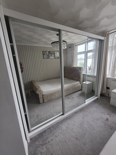 Large white mirrored sliding - large,