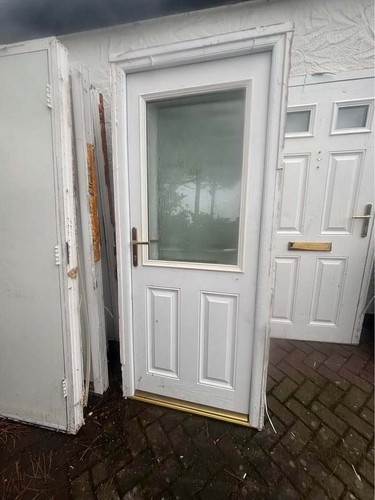 Vgc composite door 207 - door, 90